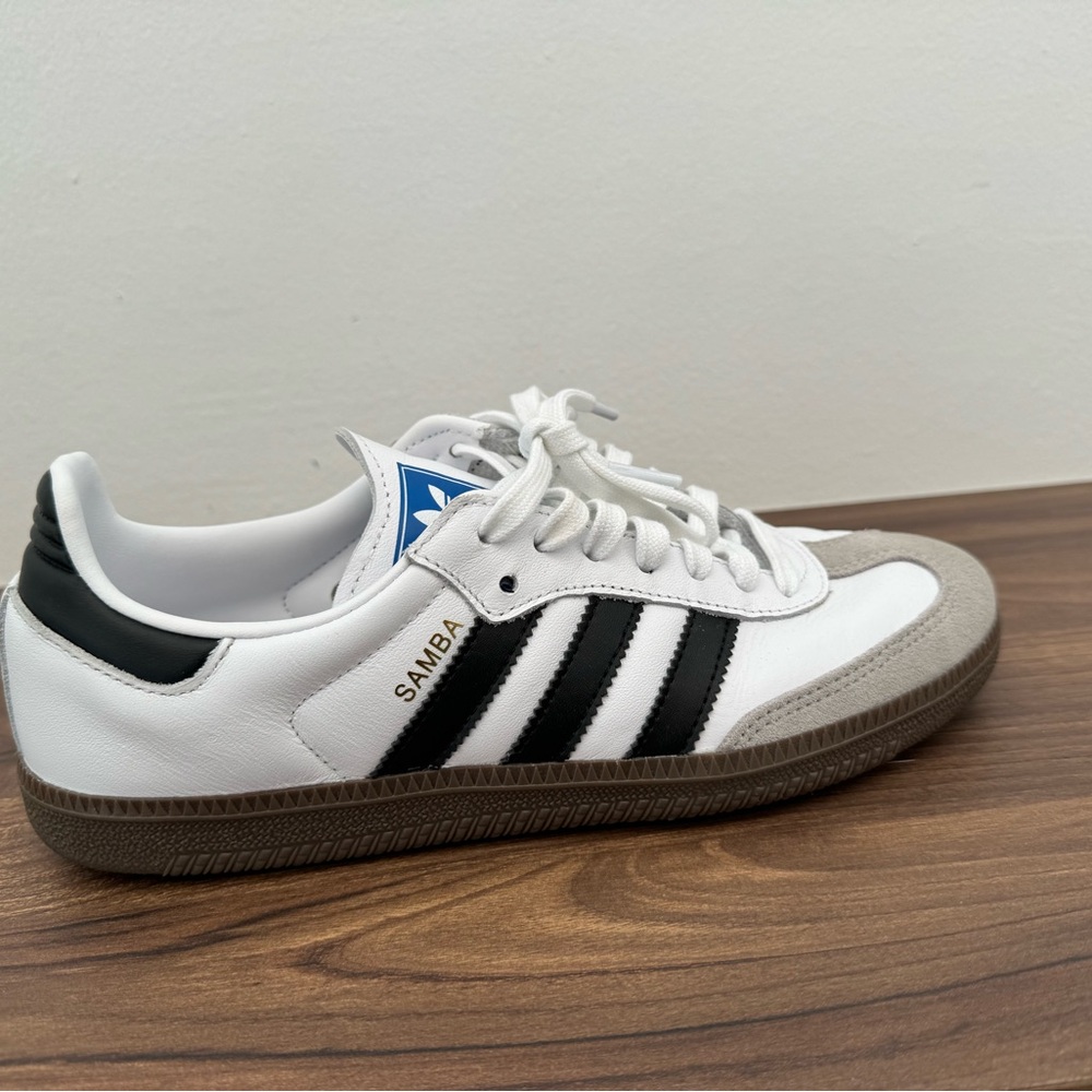 Adidas Samba Sneakers size 7 mens/8-8.5 womens